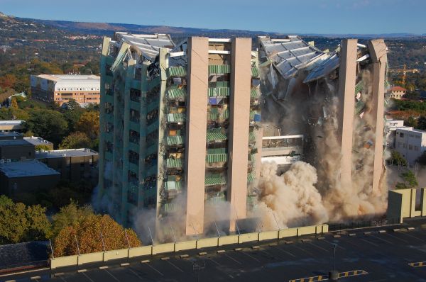 Building Removal in Newark